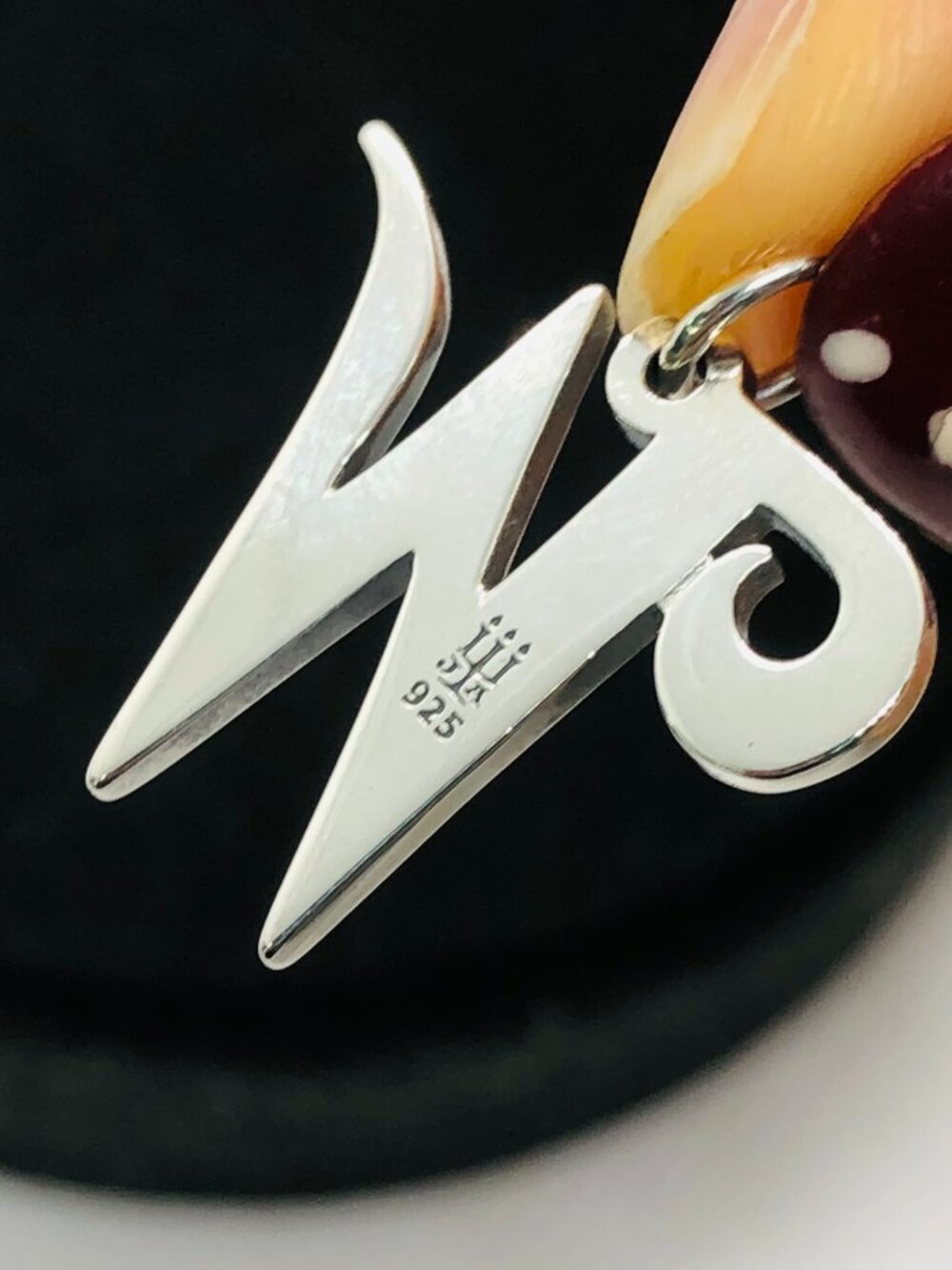 James Avery Large Script Initial W Charm - Picture 3 of 5